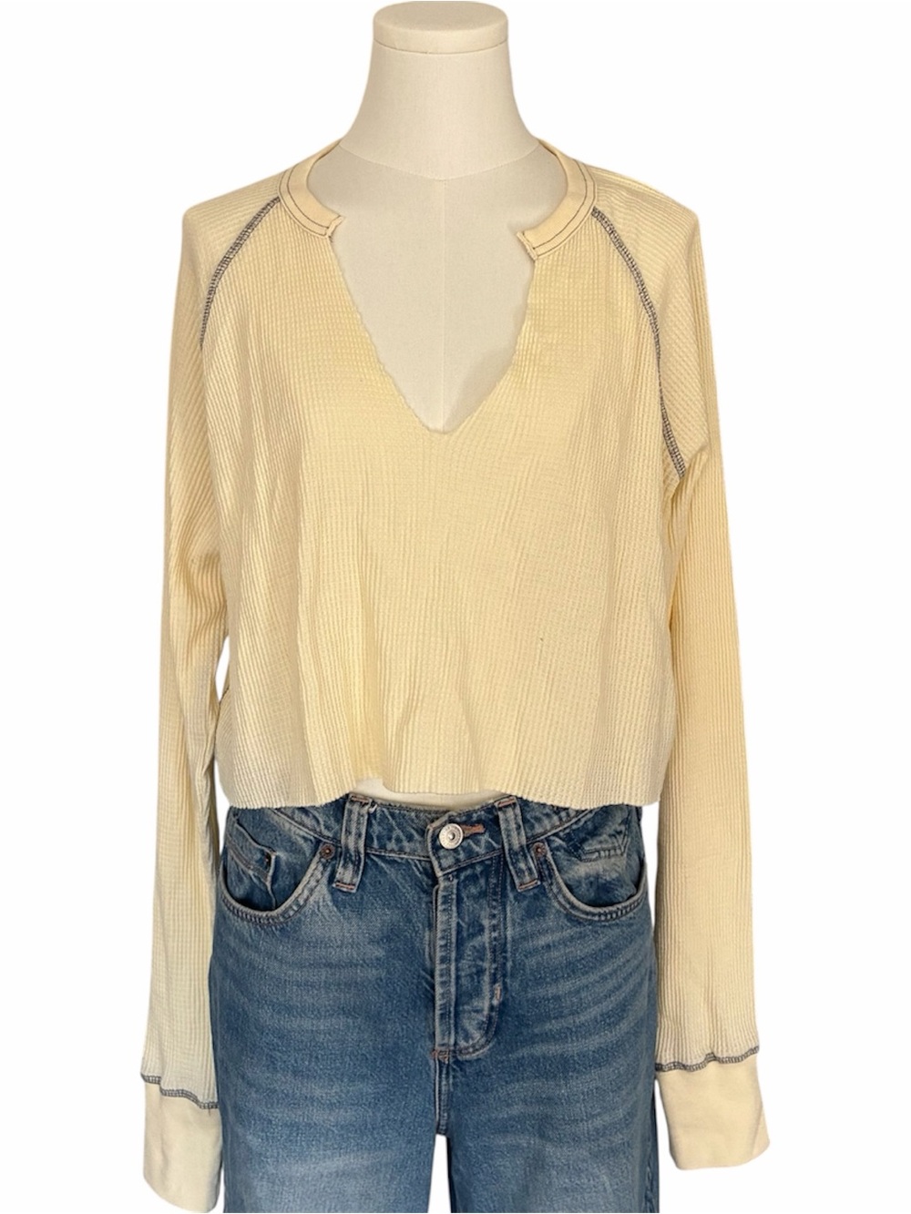 NWOT BDG Cream /Off White Notch V-Neck Waffle Long Sleeve Top - Cropped